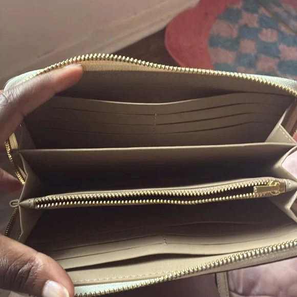 Coach White Wristlet Wallet - Picture 7 of 11